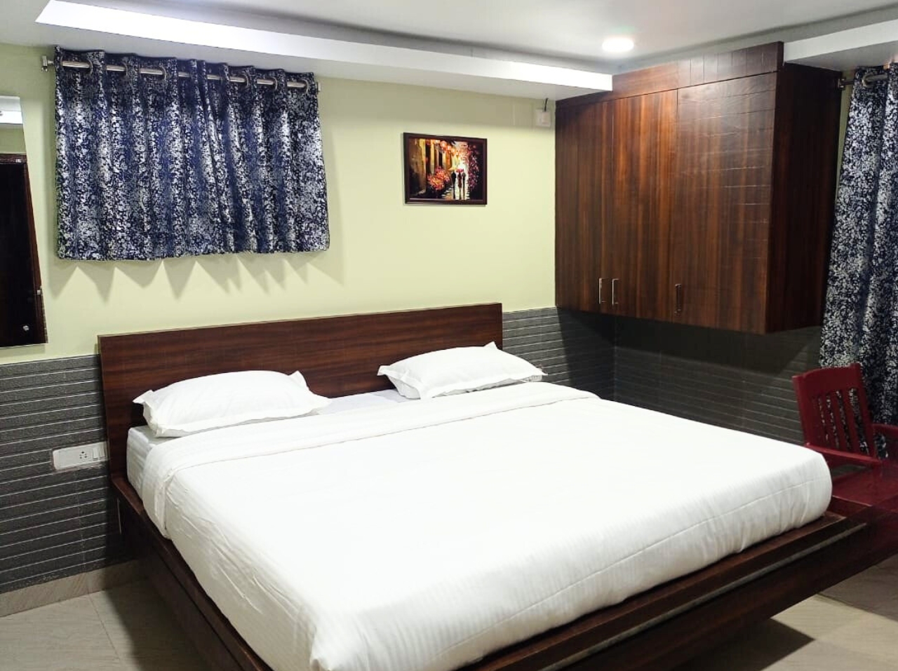 best hotel room in patia